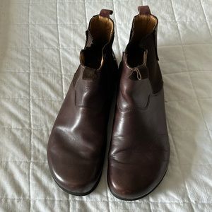 Birkenstock brown leather Chelsea boot in excellent condition